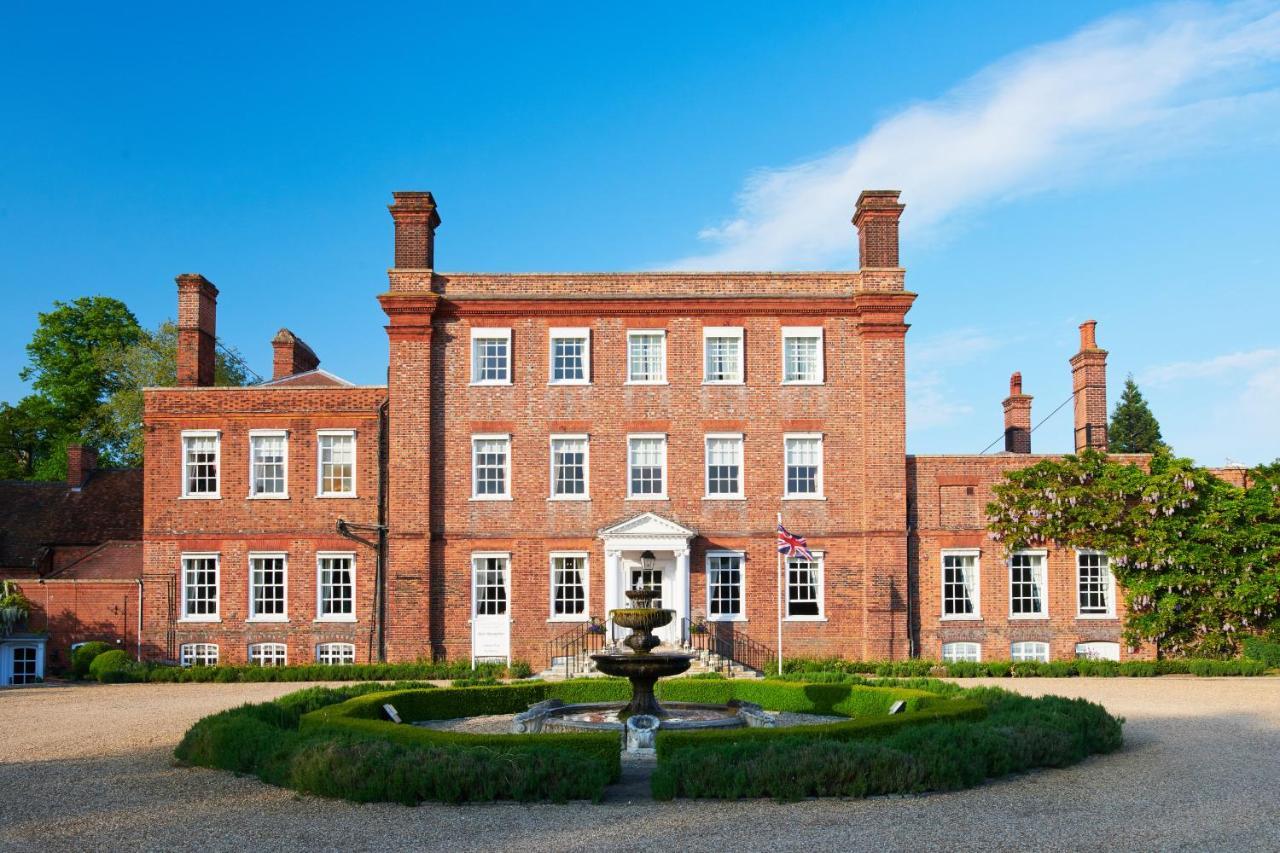 Champneys Henlow Экстерьер фото