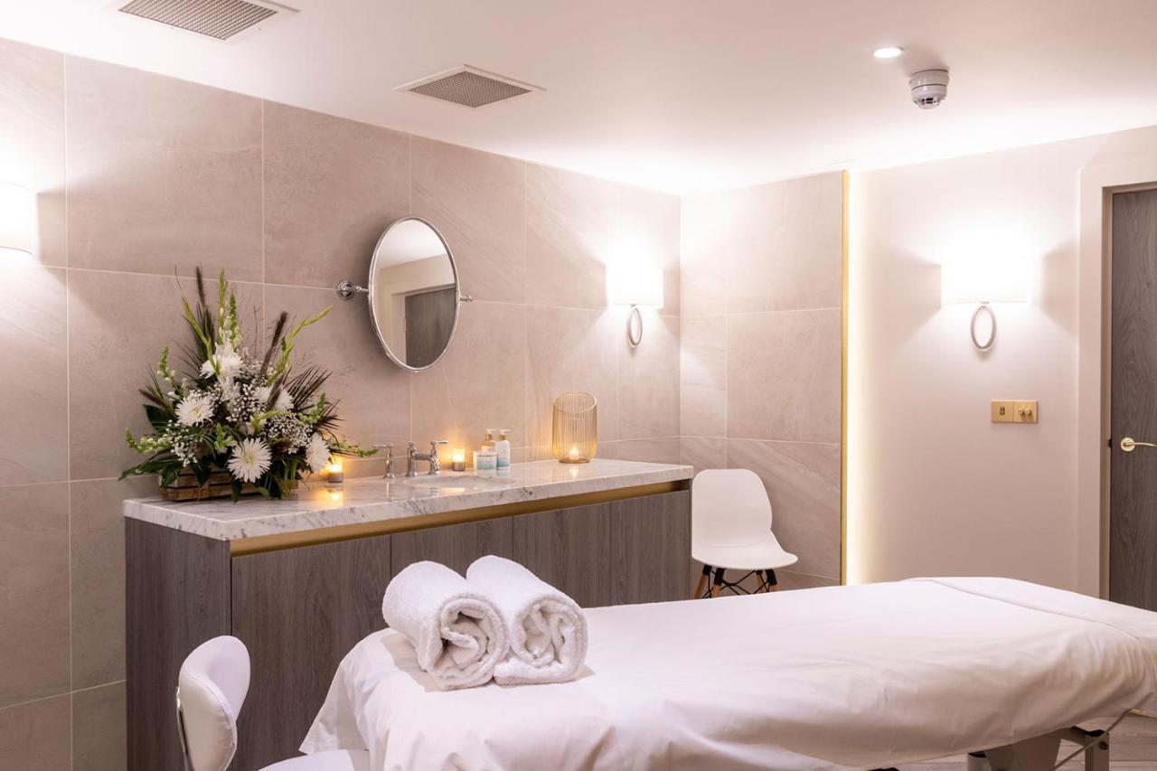 Champneys Henlow Экстерьер фото