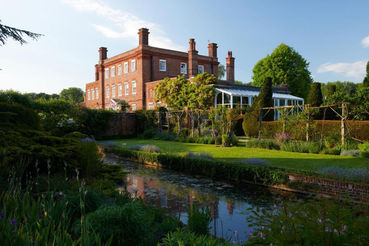 Champneys Henlow Экстерьер фото