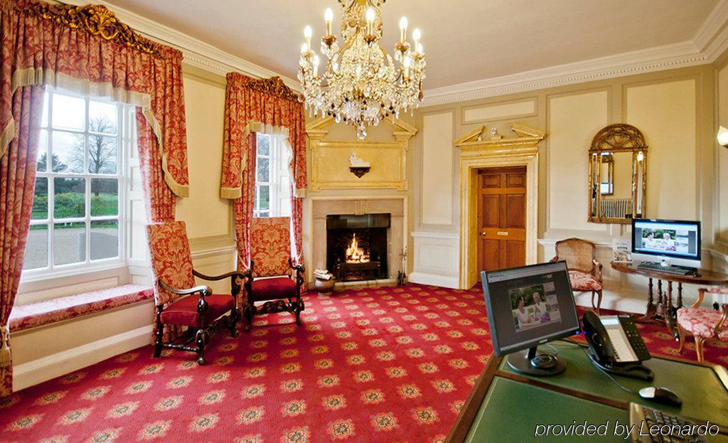 Champneys Henlow Экстерьер фото