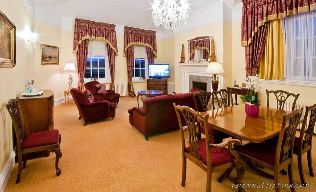 Champneys Henlow Экстерьер фото