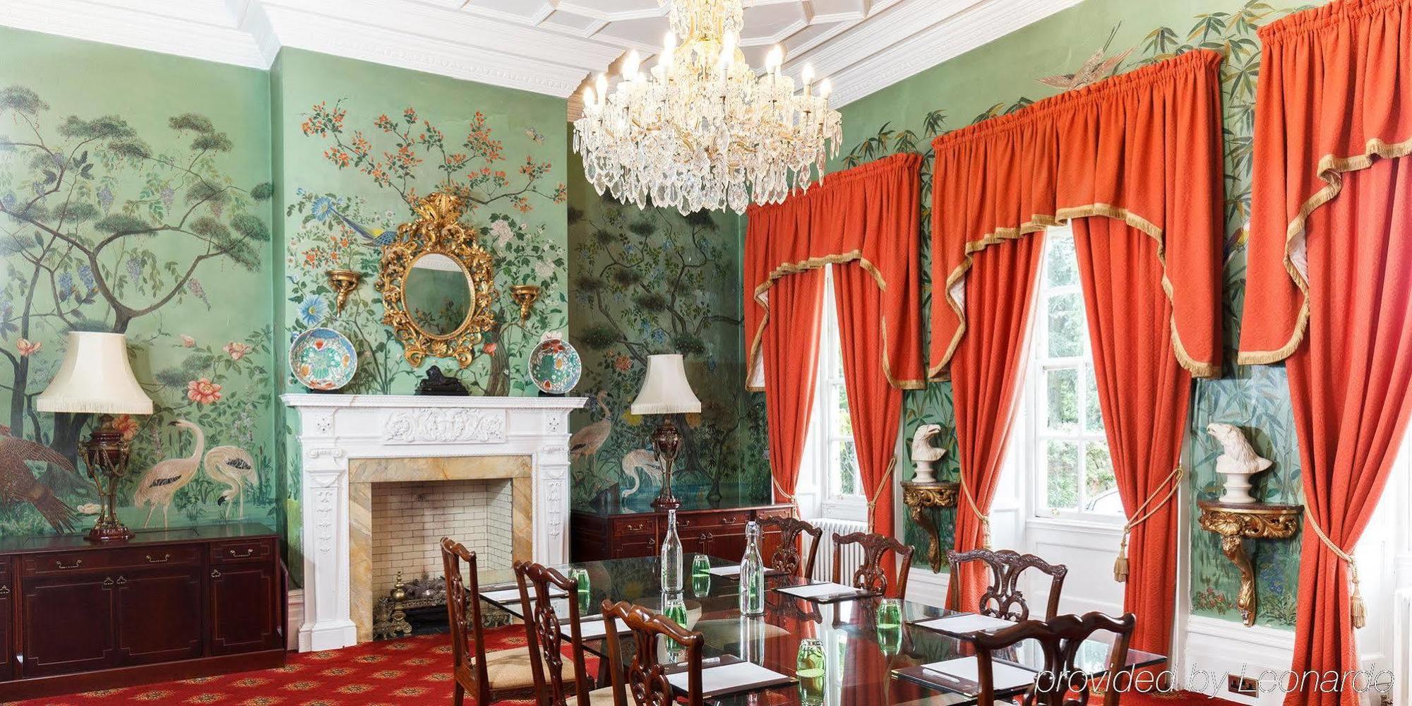 Champneys Henlow Экстерьер фото