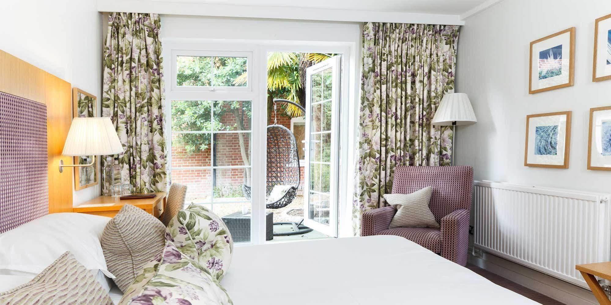 Champneys Henlow Экстерьер фото